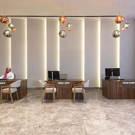 Voyage Hotel & Suites Riyad Extérieur photo