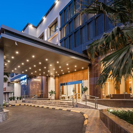 Voyage Hotel & Suites Riyad Extérieur photo