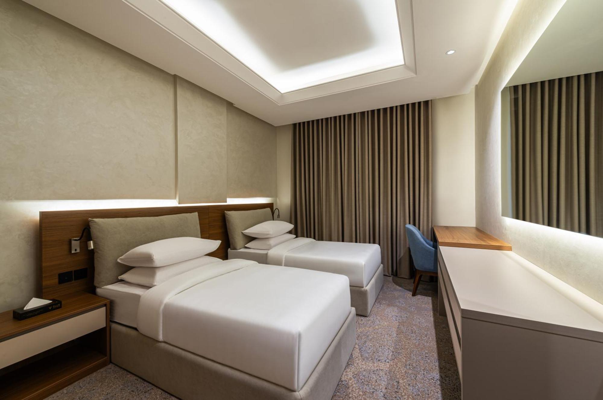 Voyage Hotel & Suites Riyad Extérieur photo