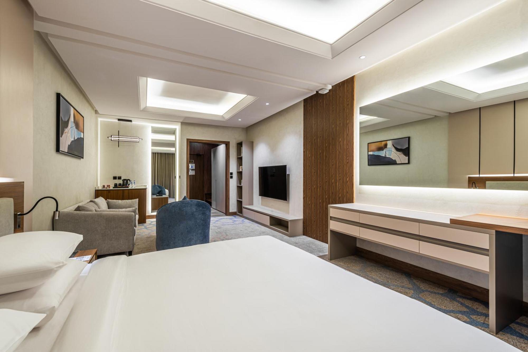 Voyage Hotel & Suites Riyad Extérieur photo