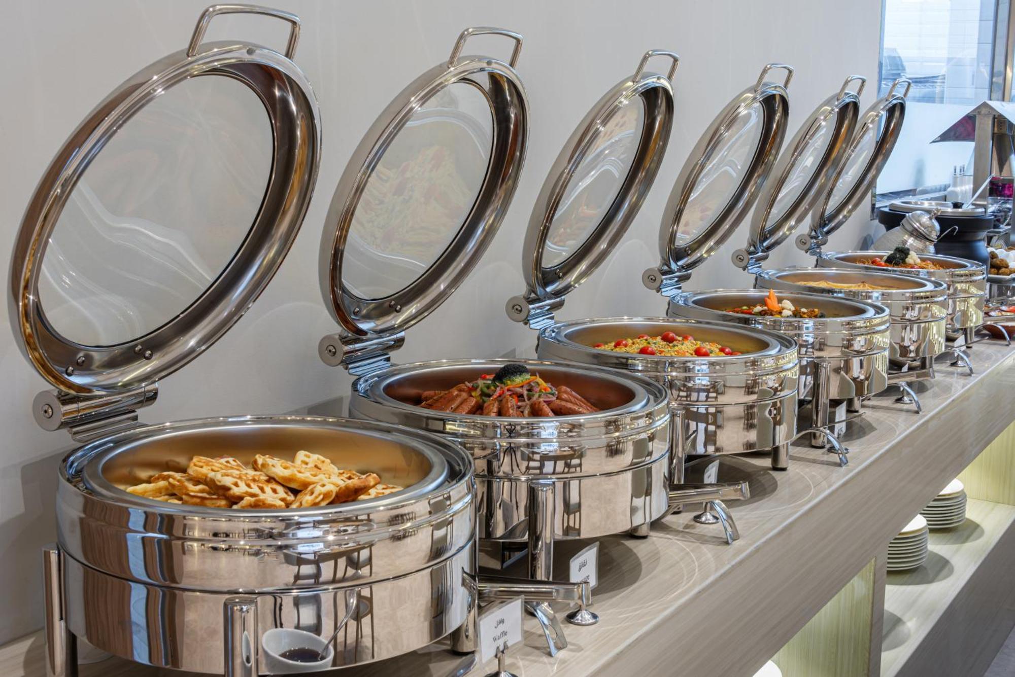 Voyage Hotel & Suites Riyad Extérieur photo
