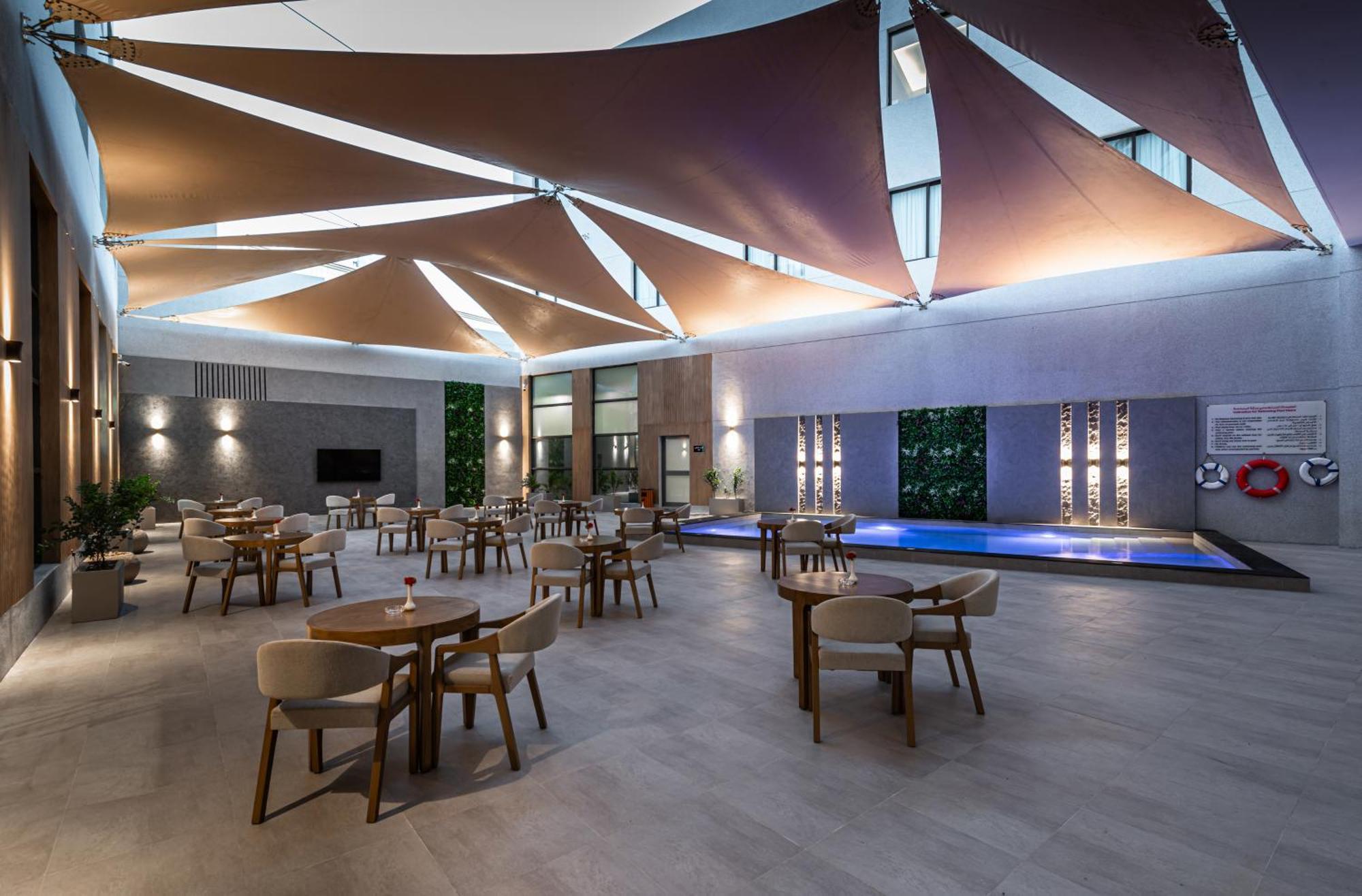 Voyage Hotel & Suites Riyad Extérieur photo